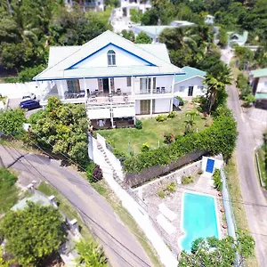 Gasthuis Roscia, Beau Vallon (Mahe)